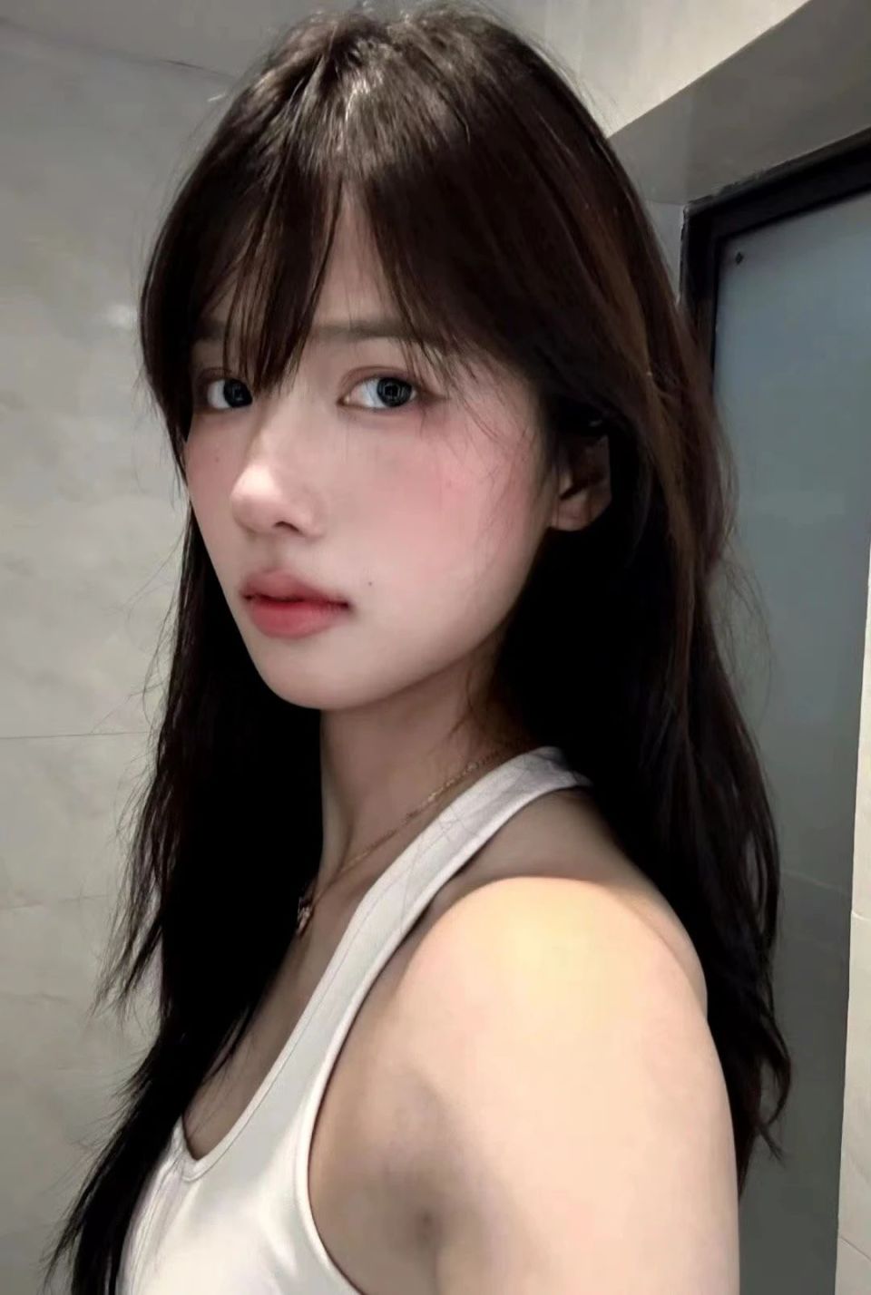 脸上满满的, 访中大方回