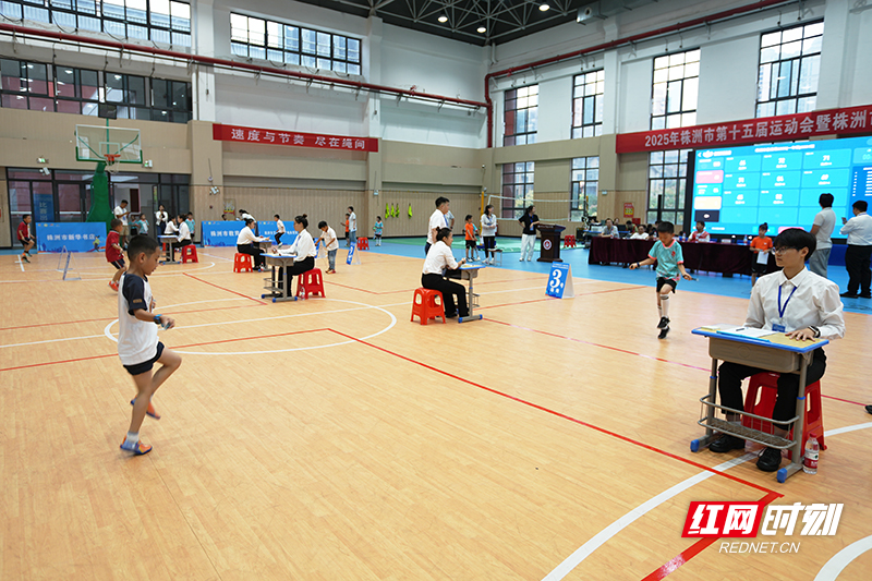 wAA, LtvYd, 的图案 wAA, LtvYd, 的图案