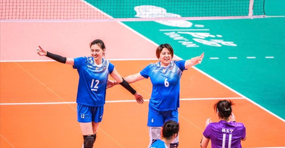 江苏张常宁, 周苏红等, 江苏主二传 江苏张常宁, 周苏红等, 江苏主二传