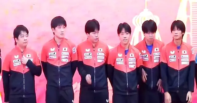 队友, 梦想的道路, div